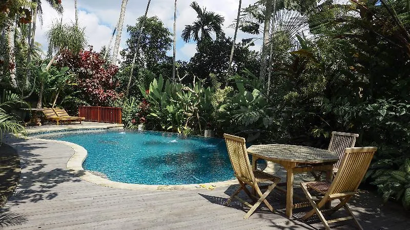Umah Lawas Villa Ubud 3*, Ubud (Bali)